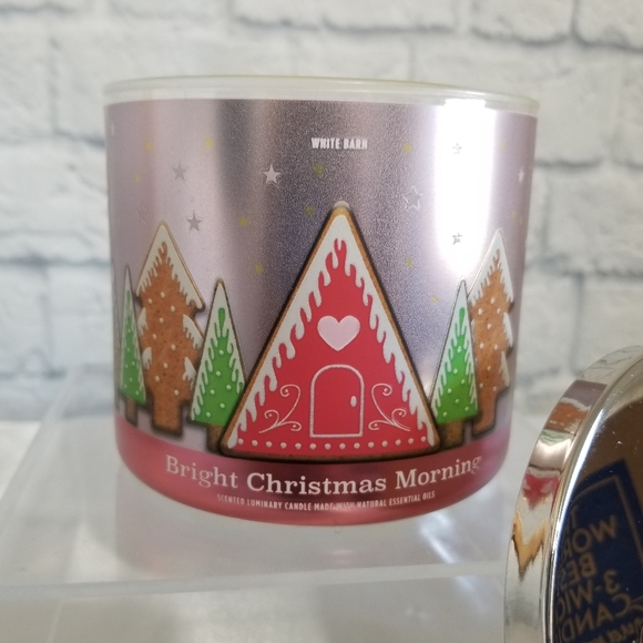 White Barn Bright Christmas Morning Three Wick Scented Candle New - Picture 10 of 15